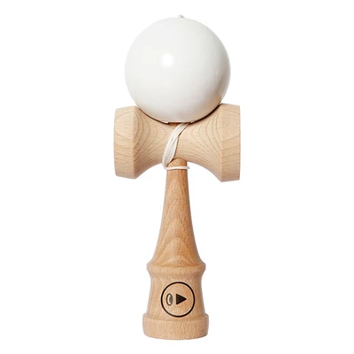 kendama play